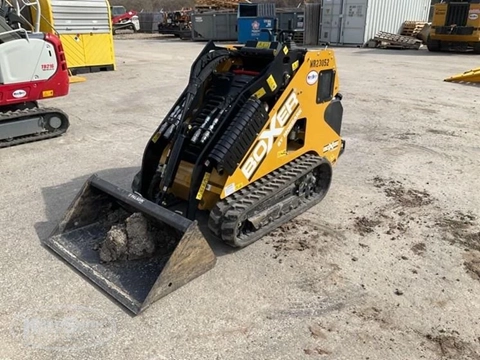 New Boxer Mini Skid in yard